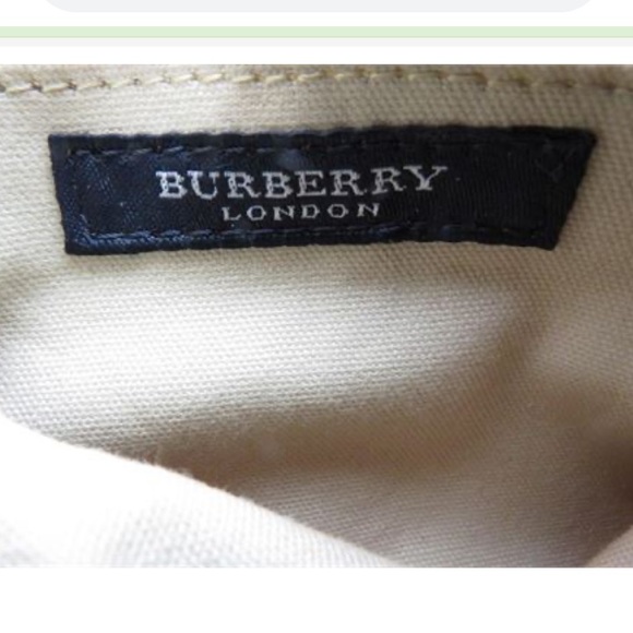 Burberry - Picture 11 of 16